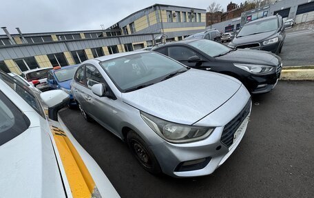 Hyundai Solaris II рестайлинг, 2018 год, 550 000 рублей, 5 фотография