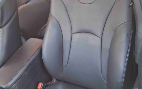 Toyota Prius IV XW50, 2016 год, 1 900 000 рублей, 9 фотография