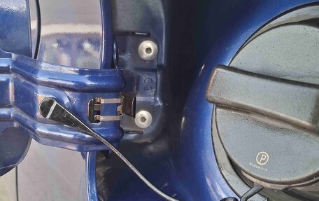 Toyota Prius IV XW50, 2016 год, 1 900 000 рублей, 14 фотография