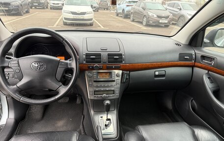 Toyota Avensis III рестайлинг, 2007 год, 900 000 рублей, 11 фотография