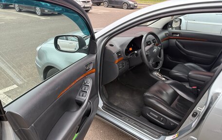 Toyota Avensis III рестайлинг, 2007 год, 900 000 рублей, 14 фотография