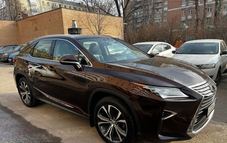 Lexus RX IV рестайлинг, 2017 год, 4 300 000 рублей, 5 фотография