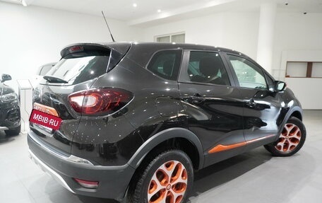 Renault Kaptur I рестайлинг, 2017 год, 1 350 000 рублей, 5 фотография