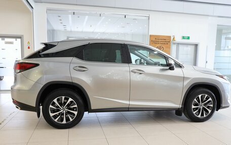 Lexus RX IV рестайлинг, 2021 год, 5 750 000 рублей, 5 фотография