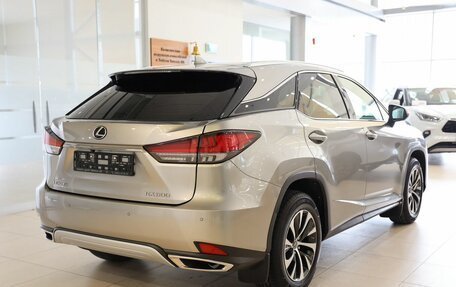 Lexus RX IV рестайлинг, 2021 год, 5 750 000 рублей, 6 фотография
