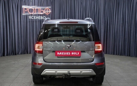 Skoda Yeti I рестайлинг, 2017 год, 1 349 000 рублей, 6 фотография