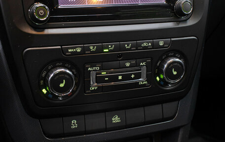 Skoda Yeti I рестайлинг, 2017 год, 1 349 000 рублей, 18 фотография