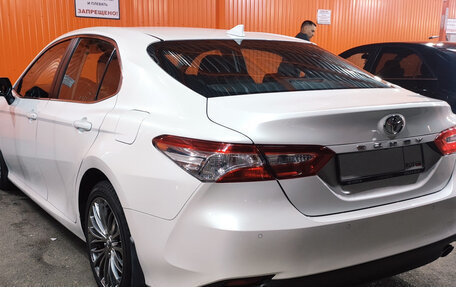 Toyota Camry, 2021 год, 3 530 000 рублей, 6 фотография