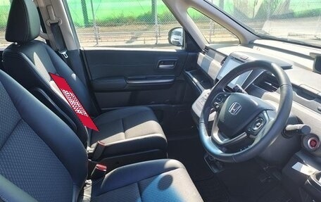 Honda Freed II, 2021 год, 1 360 000 рублей, 9 фотография