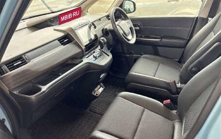 Honda Freed II, 2021 год, 1 360 000 рублей, 8 фотография