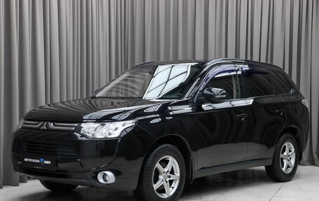 Mitsubishi Outlander III рестайлинг 3, 2012 год, 1 490 000 рублей, 1 фотография