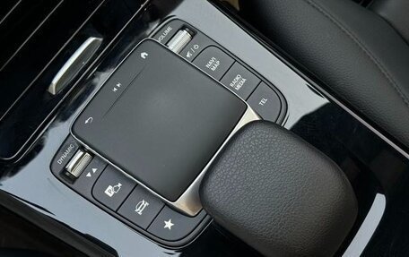 Mercedes-Benz A-Класс, 2022 год, 1 880 000 рублей, 17 фотография