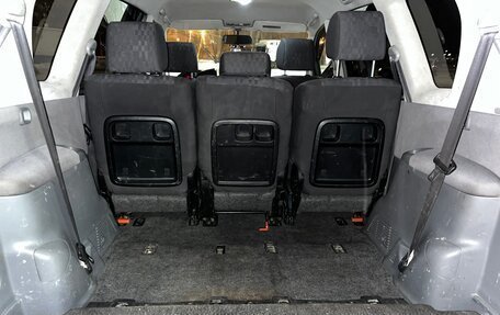 Toyota Avensis Verso I рестайлинг, 2002 год, 849 000 рублей, 7 фотография