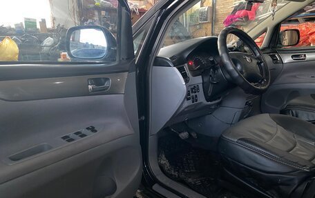 Toyota Avensis Verso I рестайлинг, 2002 год, 849 000 рублей, 13 фотография