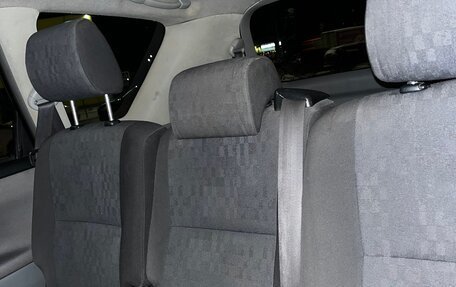 Toyota Avensis Verso I рестайлинг, 2002 год, 849 000 рублей, 22 фотография