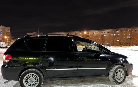 Toyota Avensis Verso I рестайлинг, 2002 год, 849 000 рублей, 25 фотография