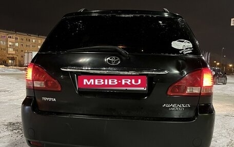 Toyota Avensis Verso I рестайлинг, 2002 год, 849 000 рублей, 21 фотография