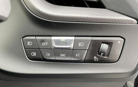 BMW 1 серия, 2022 год, 1 687 000 рублей, 13 фотография