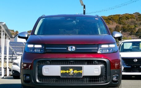 Honda Freed, 2026 год, 2 800 000 рублей, 2 фотография