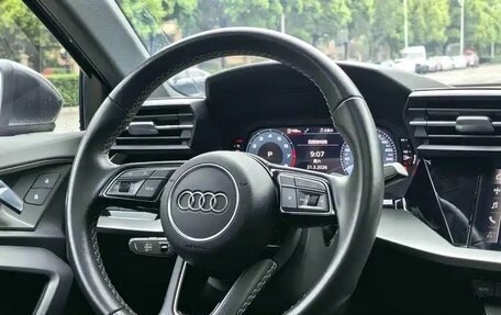 Audi A3, 2023 год, 2 400 000 рублей, 10 фотография