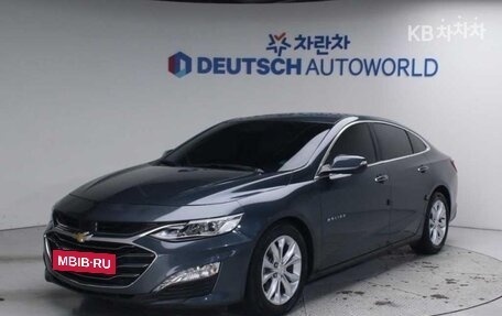 Chevrolet Malibu IX, 2022 год, 1 420 000 рублей, 2 фотография