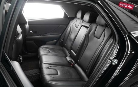 Hyundai Elantra, 2023 год, 2 200 000 рублей, 9 фотография