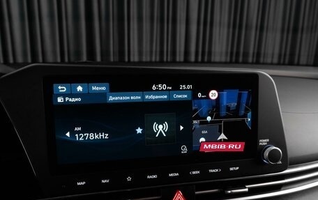 Hyundai Elantra, 2023 год, 2 200 000 рублей, 23 фотография