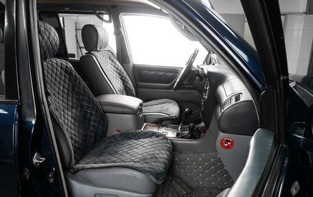 Toyota Land Cruiser 100 рестайлинг 2, 1998 год, 1 669 000 рублей, 8 фотография