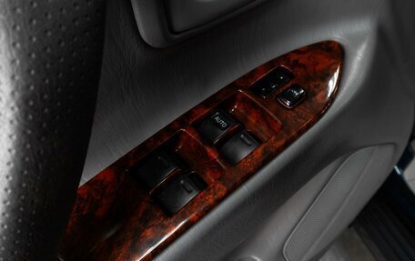 Toyota Land Cruiser 100 рестайлинг 2, 1998 год, 1 669 000 рублей, 13 фотография