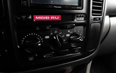 Toyota Land Cruiser 100 рестайлинг 2, 1998 год, 1 669 000 рублей, 19 фотография