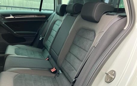 Volkswagen Golf VII, 2018 год, 1 250 000 рублей, 12 фотография