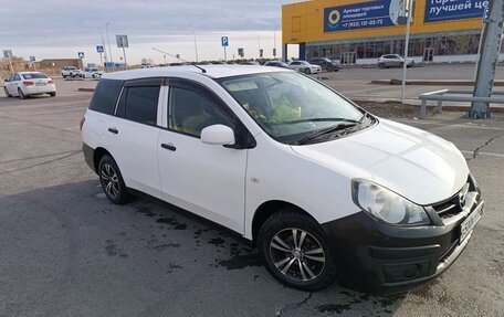 Nissan AD III, 2015 год, 700 000 рублей, 2 фотография