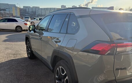 Toyota RAV4, 2019 год, 3 000 000 рублей, 3 фотография