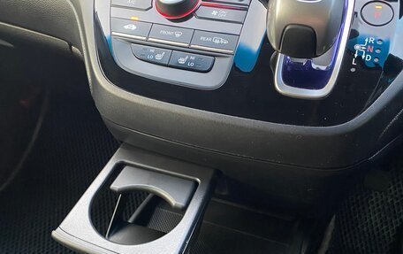 Honda Freed II, 2016 год, 1 400 000 рублей, 4 фотография