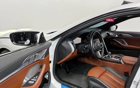 BMW 8 серия, 2023 год, 9 120 000 рублей, 5 фотография