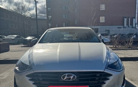 Hyundai Sonata VIII, 2021 год, 2 300 000 рублей, 7 фотография