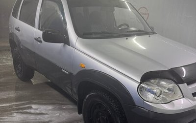 Chevrolet Niva I рестайлинг, 2010 год, 320 000 рублей, 1 фотография