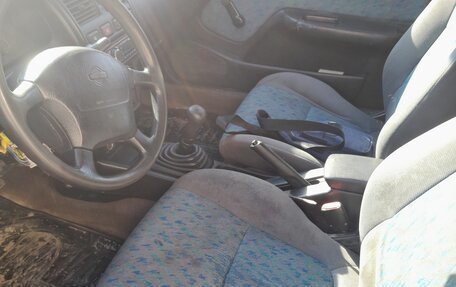 Nissan Almera, 1998 год, 100 000 рублей, 12 фотография