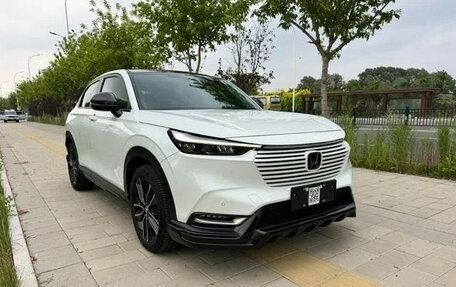 Honda Vezel, 2022 год, 1 940 190 рублей, 3 фотография