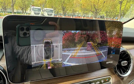 Mercedes-Benz V-Класс, 2022 год, 6 040 555 рублей, 12 фотография