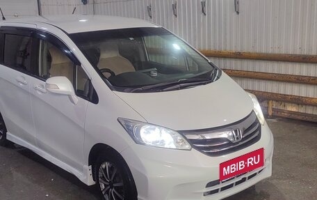 Honda Freed I, 2014 год, 1 150 000 рублей, 1 фотография