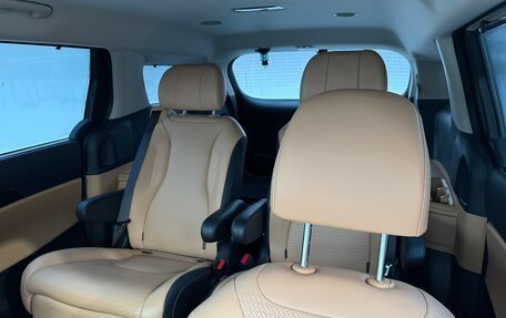 KIA Carnival, 2021 год, 3 900 000 рублей, 9 фотография