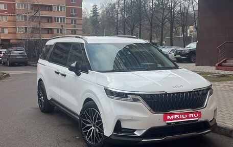 KIA Carnival, 2021 год, 3 900 000 рублей, 20 фотография