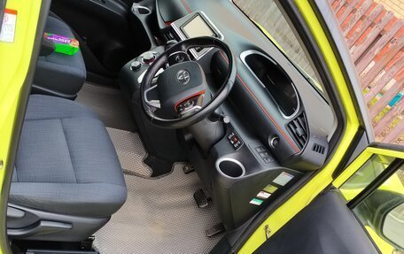 Toyota Sienta II, 2015 год, 1 230 000 рублей, 4 фотография