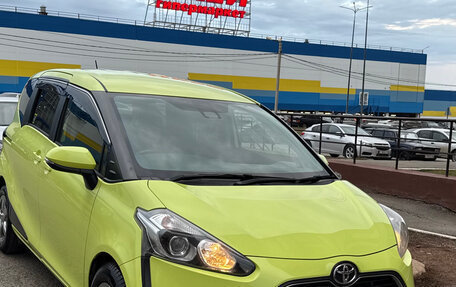 Toyota Sienta II, 2015 год, 1 230 000 рублей, 2 фотография