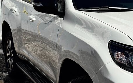 Toyota Land Cruiser Prado 150 рестайлинг 2, 2021 год, 7 100 000 рублей, 2 фотография