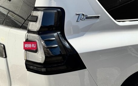 Toyota Land Cruiser Prado 150 рестайлинг 2, 2021 год, 7 100 000 рублей, 4 фотография