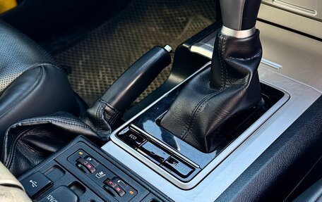 Toyota Land Cruiser Prado 150 рестайлинг 2, 2021 год, 7 100 000 рублей, 12 фотография