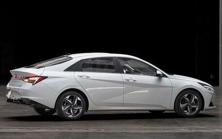 Hyundai Elantra, 2022 год, 1 417 000 рублей, 6 фотография