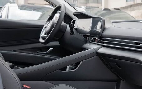 Hyundai Elantra, 2022 год, 1 417 000 рублей, 13 фотография